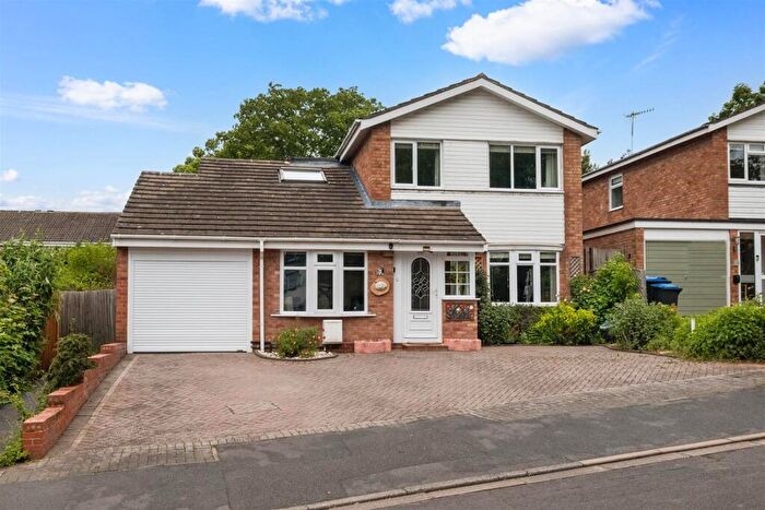 4 Bedroom Detached House For Sale In Verney Drive, Stratford-Upon-Avon, CV37
