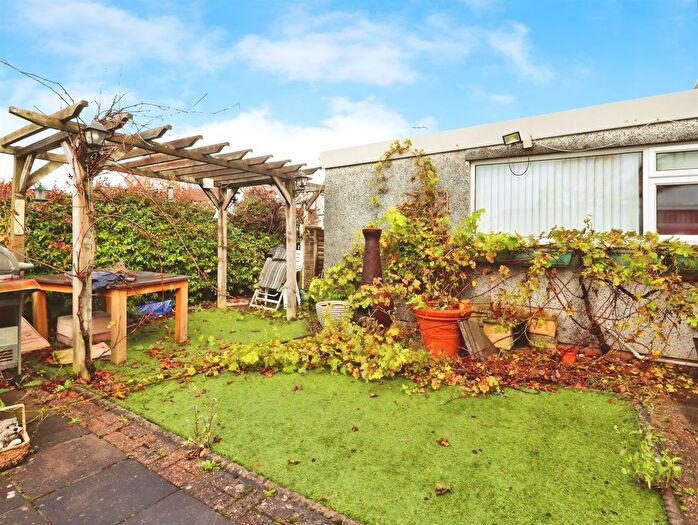 3 Bedroom Semi-Detached House For Sale In Colwinstone Close, Cardiff, CF14