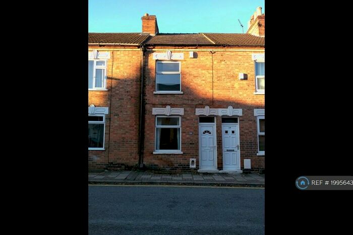 2 Bedroom Terraced House To Rent In School Street, Loughborough, LE11