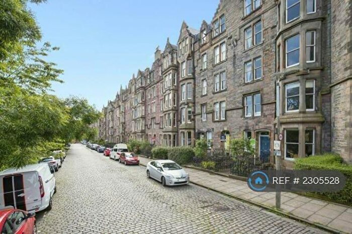 3 Bedroom Flat To Rent In Warrender Park Terrace, Edinburgh, EH9