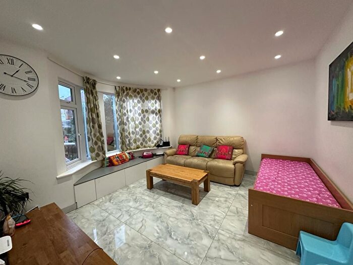 5 Bedroom Semi-Detached House To Rent In Cannon Lane, Pinner, Greater London, HA5