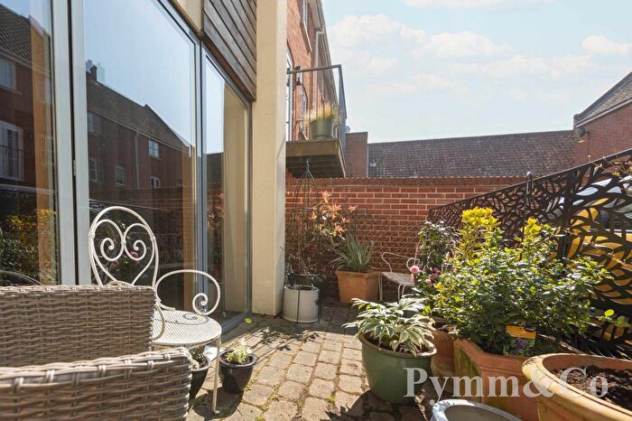 3 Bedroom Town House For Sale In Calvert Street, Norwich, NR3