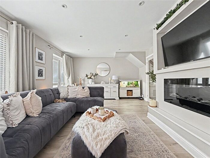 3 Bedroom Terraced House For Sale In Burnham Walk, Rainham, Gillingham, Kent, ME8