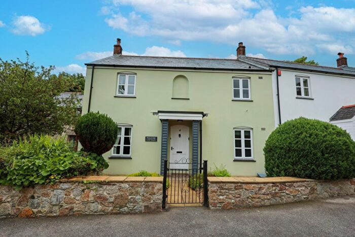 3 Bedroom Semi-Detached House For Sale In Barkhouse Lane, Charlestown, St Austell, PL25