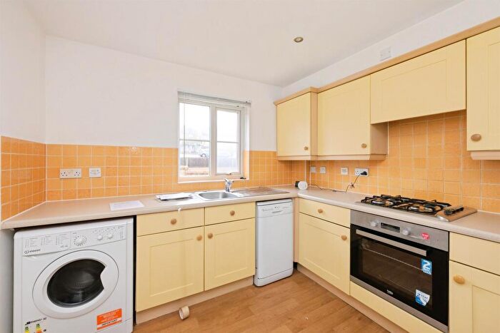 2 Bedroom Apartment For Sale In Collett Road, Ware, SG12