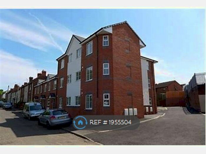 2 Bedroom Flat To Rent In Lye, Stourbridge, DY9