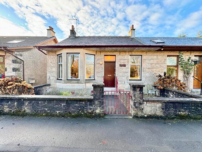 2 Bedroom Semi-Detached Bungalow For Sale In Grahamston Avenue, Glengarnock, KA14