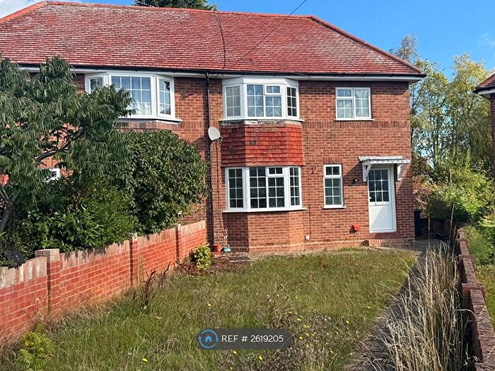 3 Bedroom Semi-Detached House To Rent In Bedford, Bedford, MK43
