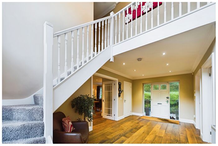 5 Bedroom Detached House For Sale In Bridge Road, Bursledon, Southampton, SO31