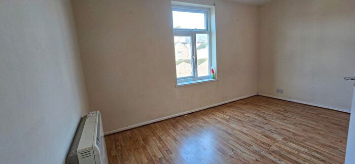 1 Bedroom Flat To Rent In South Parade, Abergele, Pensarn, LL22