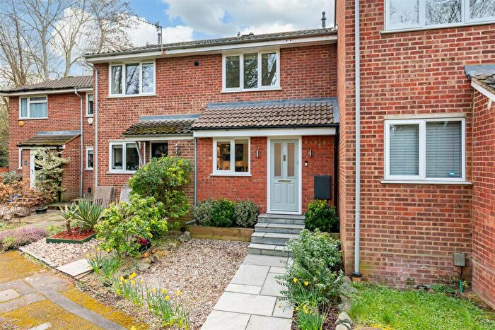 2 Bedroom Terraced House For Sale In Millstream Close, Hertford, SG14