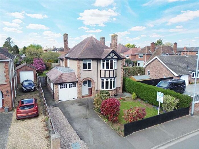 3 Bedroom Detached House For Sale In St Edmunds Road, Sleaford, NG34