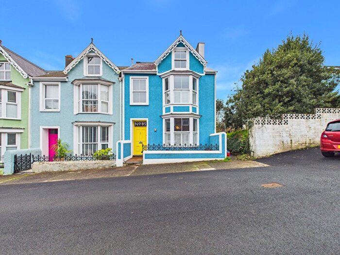 5 Bedroom End Terrace House For Sale In Park Street, Pembroke Dock, SA72