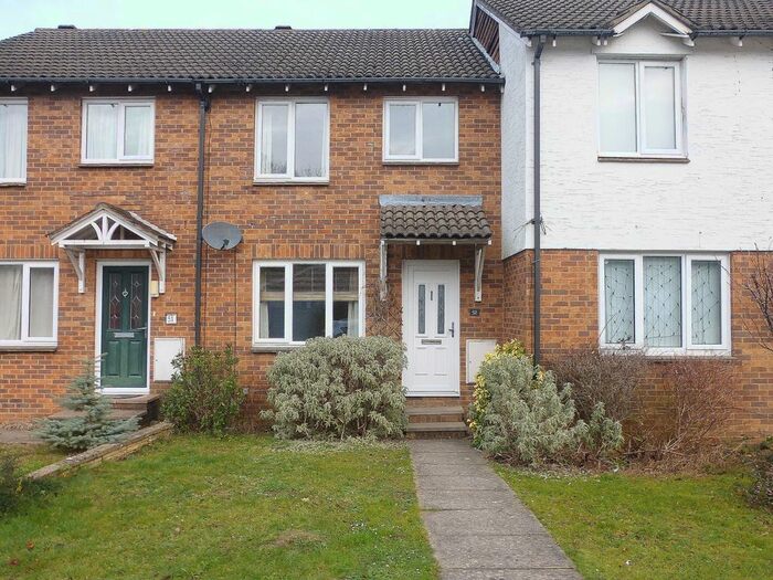 3 Bedroom End Of Terrace House To Rent In Salcombe Close, Chandler's Ford, Eastleigh, SO53