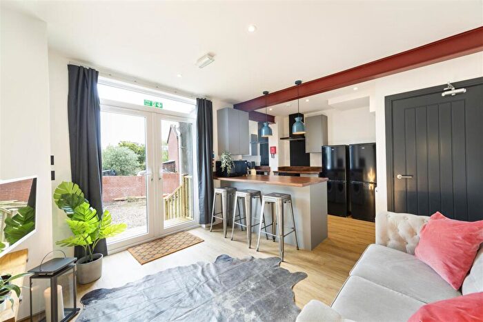 1 Bedroom House To Rent In Charlton Road, Kingswood, Bristol, BS15