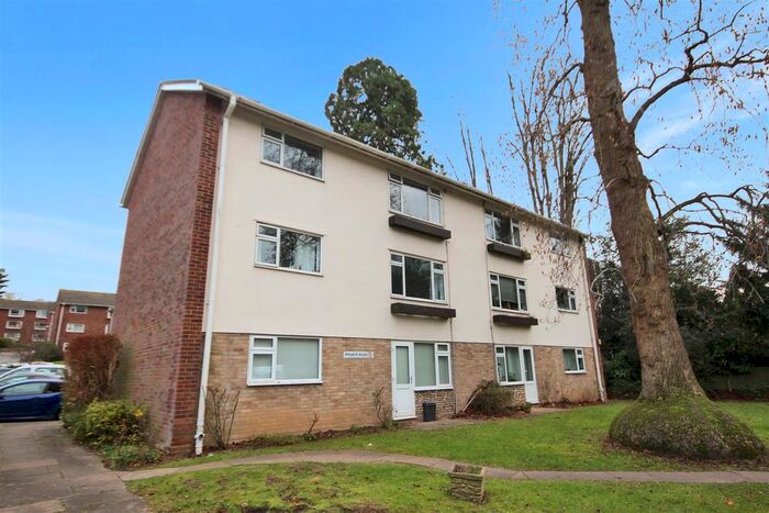 2 Bedroom Flat To Rent In Cliveden Close, Preston, Brighton, BN1