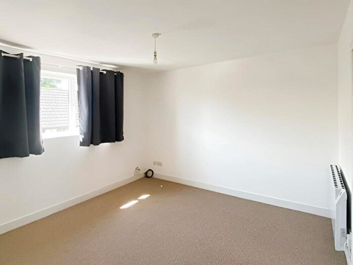 2 Bedroom Apartment To Rent In Lovell Court, Irthlingborough, Northants, NN9