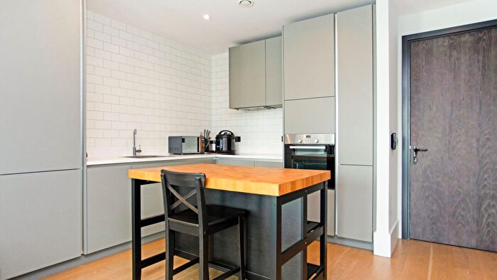 1 Bedroom Flat For Sale In High Street, London, CR0