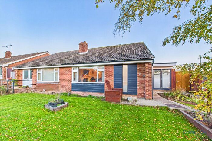 1 Bedroom Semi-Detached Bungalow For Sale In Hamelsham Court, Hailsham, BN27