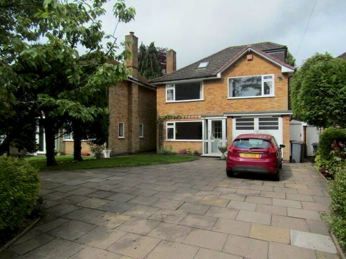 5 Bedroom Property To Rent In Lode Lane, Solihull, West Midlands, B91