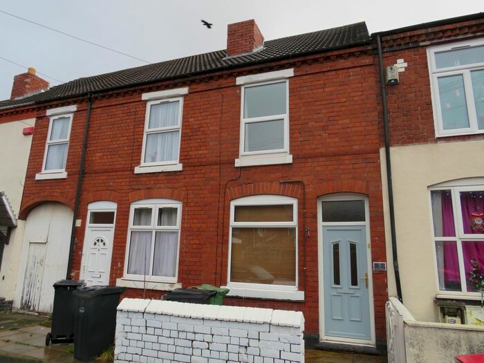 2 Bedroom Property To Rent In Holt Road, Halesowen B62