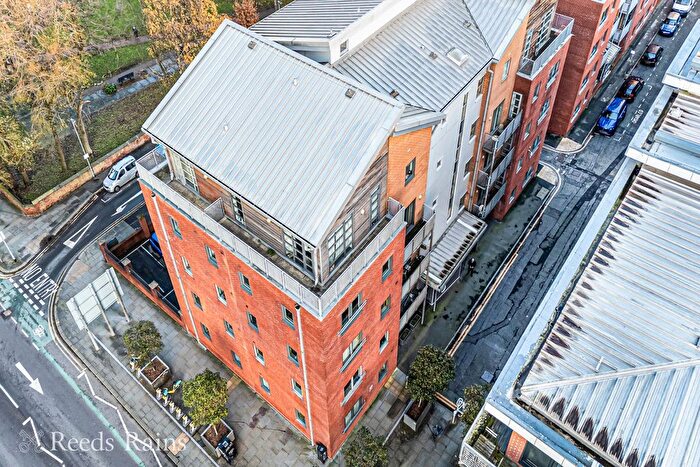 2 Bedroom Flat For Sale In Naples Street, Manchester, M4