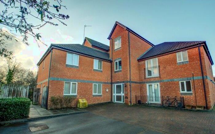 2 Bedroom Apartment To Rent In Withy Bank, Sydenham, CV31