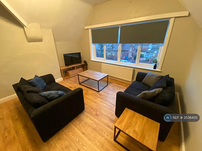 1 Bedroom Flat To Rent In Otley Road, Leeds, LS16