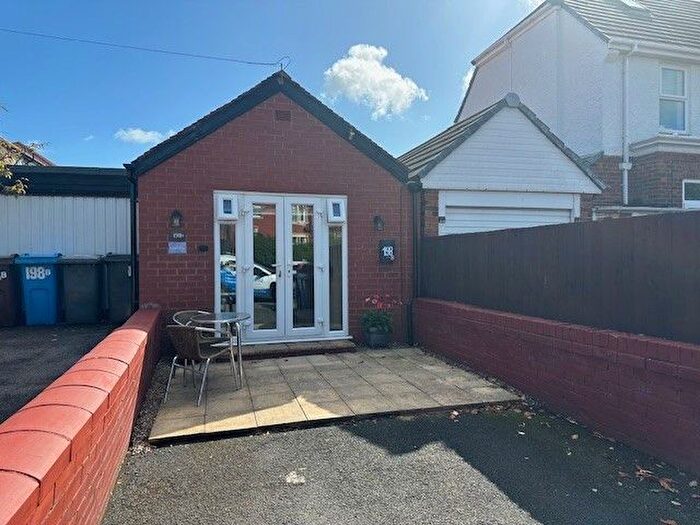2 Bedroom Bungalow To Rent In Clifton Drive South, Lytham St. Annes, FY8