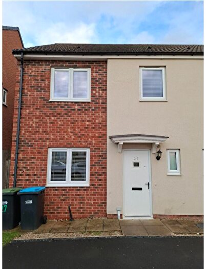 4 Bedroom Semi-Detached House To Rent In Majolica Mews, DH6