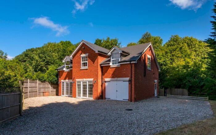 3 Bedroom Detached House To Rent In The Coach House, Trotshill Lane East, Worcester, Worcestershire, WR4
