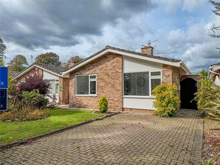 3 Bedroom Bungalow For Sale In Ranelagh Road, Highcliffe On Sea, Christchurch, Dorset, BH23