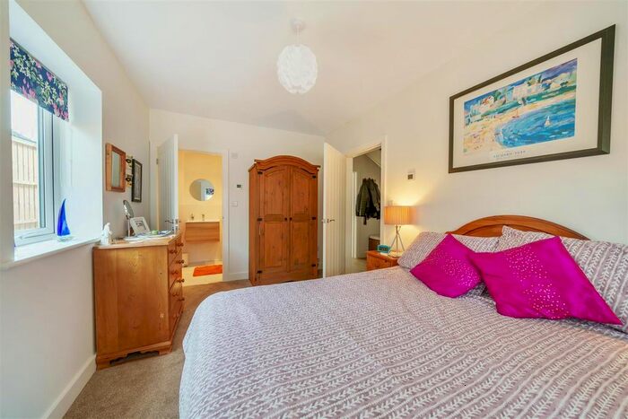 3 Bedroom Detached Bungalow For Sale In Knighton Lane, Broadmayne, Dorchester, DT2