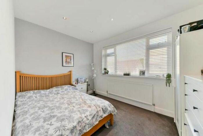 4 Bedroom End Of Terrace House To Rent In Durham Road, London, E16