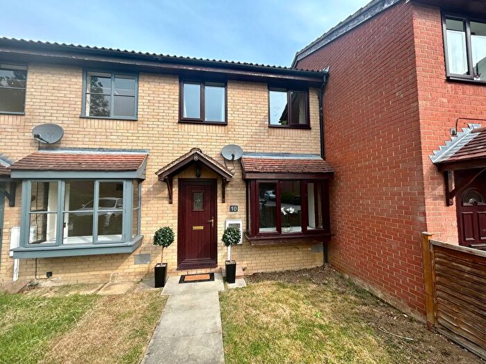 2 Bedroom Terraced House To Rent In Wagner Close, Browns Wood, MK7