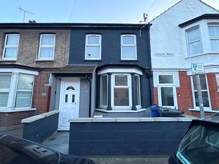 5 Bedroom Terraced House To Rent In Southland Terrace, London Road, Purfleet-On-Thames, Essex, RM19