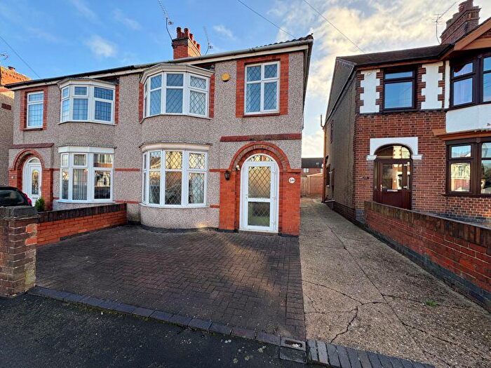3 Bedroom Semi Detached House For Sale In Richmond Road, Nuneaton, CV11