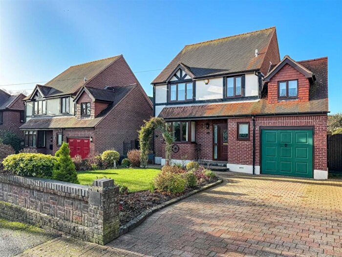 4 Bedroom Detached House For Sale In Merthyr Avenue, Drayton, PO6