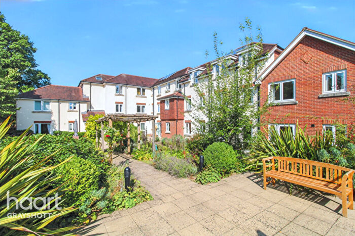 2 Bedroom Apartment For Sale In Headley Road, Hindhead, GU26