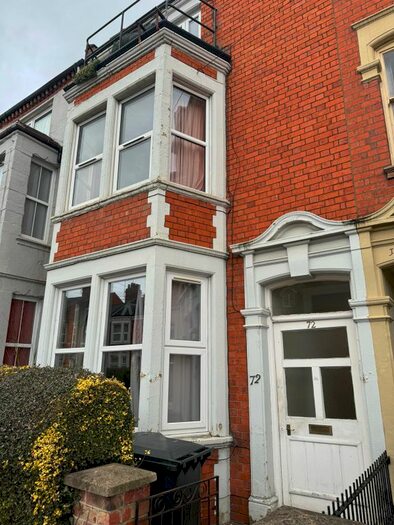 7 Bedroom Terraced House To Rent In Harlestone Road, Northampton, NN5