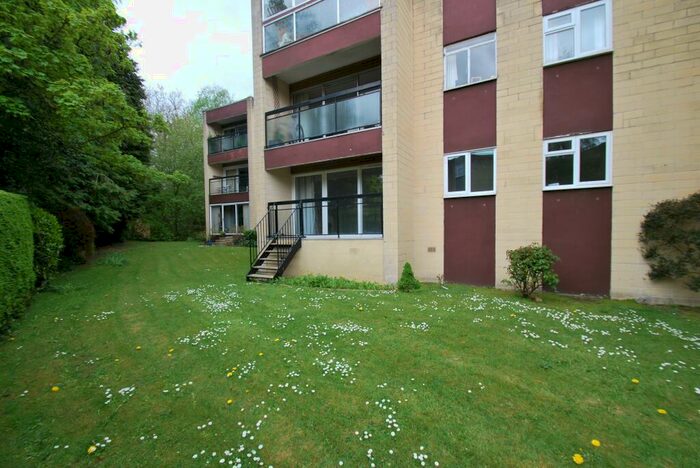 2 Bedroom Apartment To Rent In Gloucester Road, Bath, BA1
