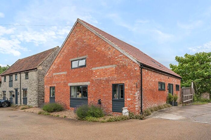 4 Bedroom Detached House For Sale In Arthurs Bridge, Somerset, BA4