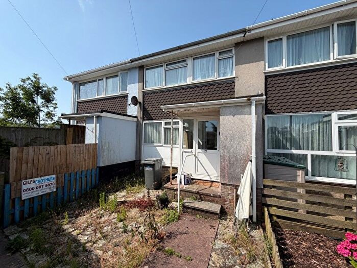 3 Bedroom Terraced House For Sale In Burton Villa Close, Brixham, Devon, TQ5