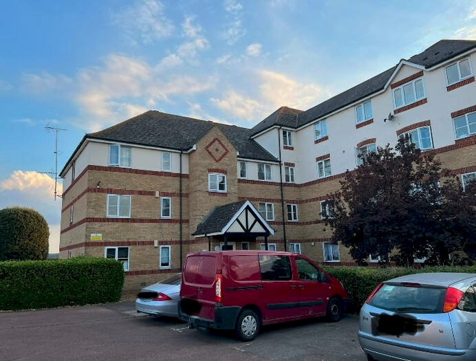 1 Bedroom Apartment To Rent In Lewes Close, Grays, Essex, RM17