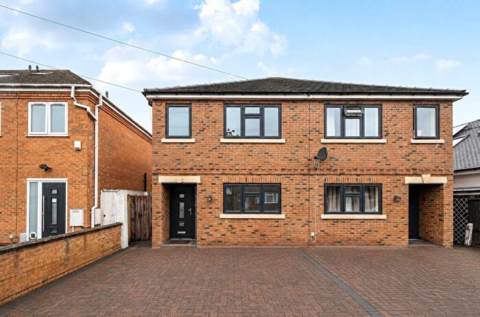 3 Bedroom Semi-Detached House For Sale In Hardy Avenue, Ruislip, Greater London, HA4