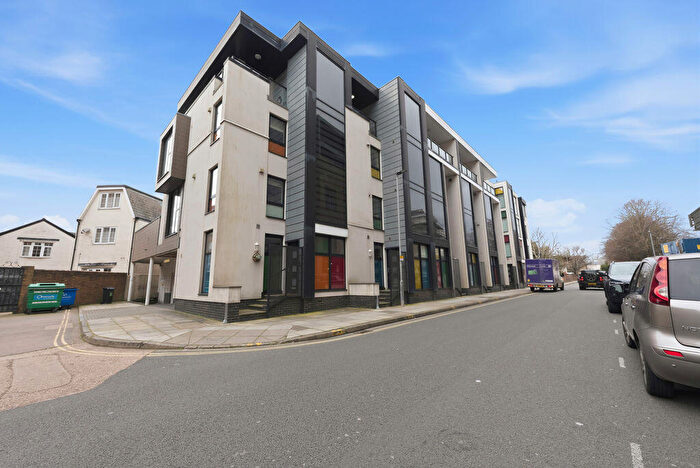 4 Bedroom Town House For Sale In Portland Road, Southsea, PO5