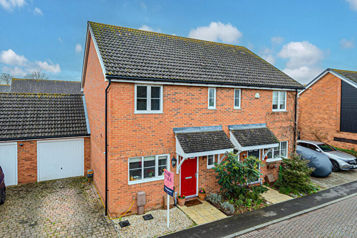3 Bedroom Semi-Detached House For Sale In The Towpath, Arundel, BN18
