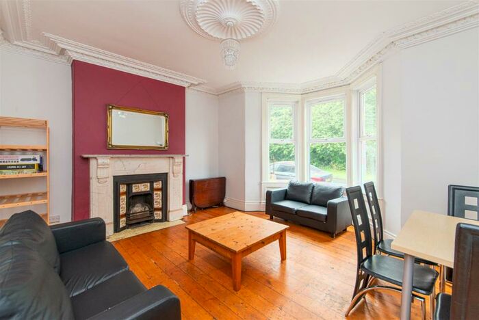 6 Bedroom Terraced House To Rent In Lansdowne Gardens, Jesmond, Newcastle Upon Tyne, NE2