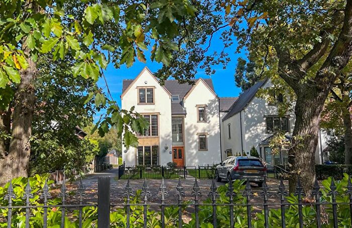 5 Bedroom Detached House For Sale In Bawtry Road, Bessacarr, Doncaster, DN4