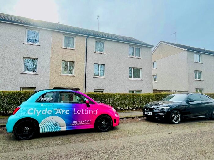 3 Bedroom Flat To Rent In Carron Street, Glasgow, G22